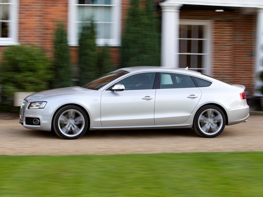  Audi S5 Sportback 2010 года  (UK) (фото 8 из 8)
